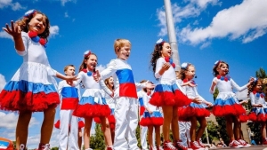 Стартовал Всероссийский обзор &laquo;Дети России - сила государства&raquo; - масштабный проект, направленный на поддержку и развитие программ для детей и семей с детьми