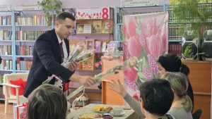 Литературно- музыкальная встреча "Вам, любимые!"